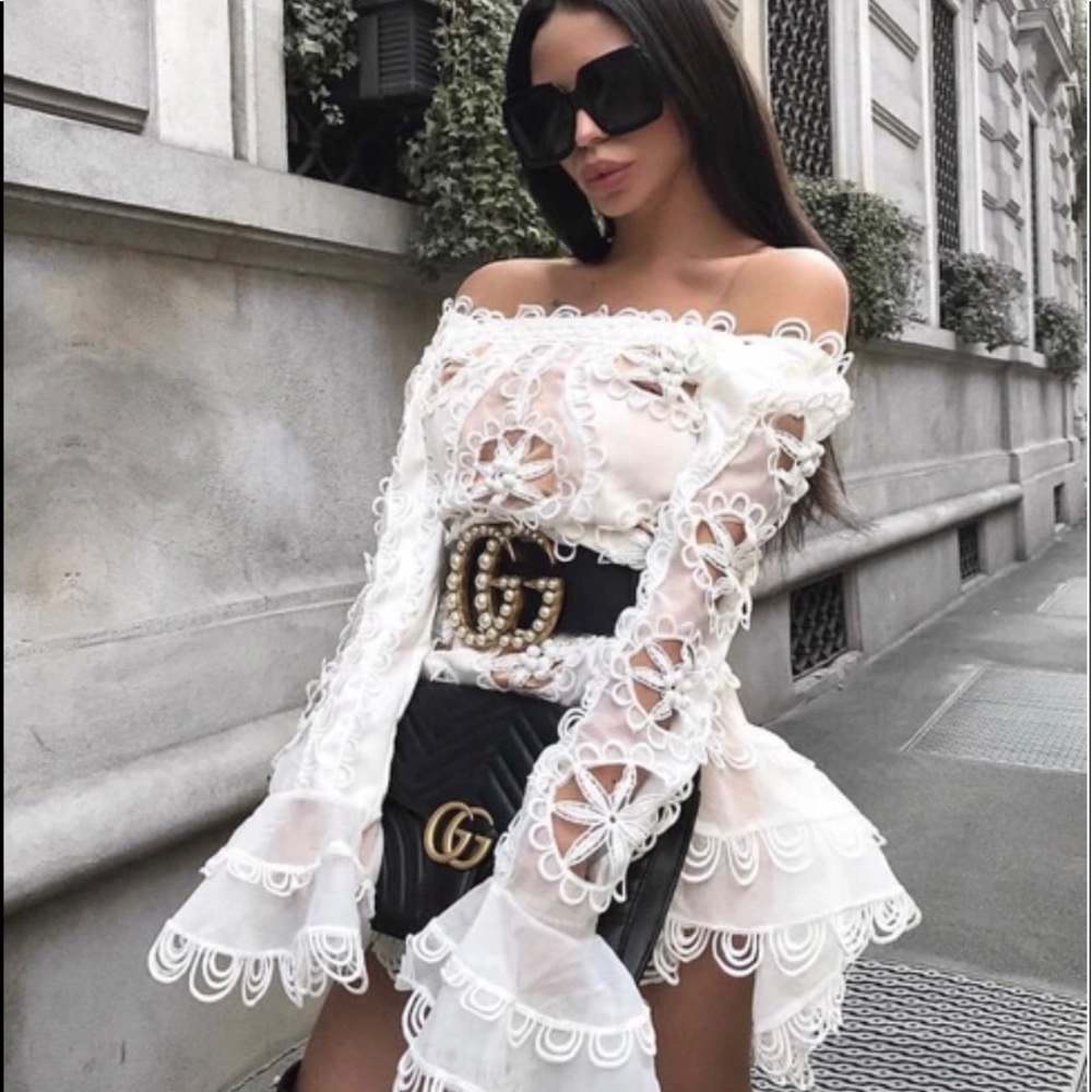 Marvelous, Laced, Ruffled, White w Tan Underlining Dress Sz Small w tags!!!